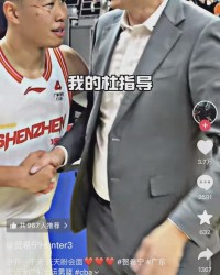 元游棋牌官方入口-贺希宁晒广东球员表达爱意！处在合同年，球迷：来宏远吧